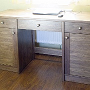 barokk_ives_iroasztal