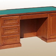 verona-iroasztal-100723