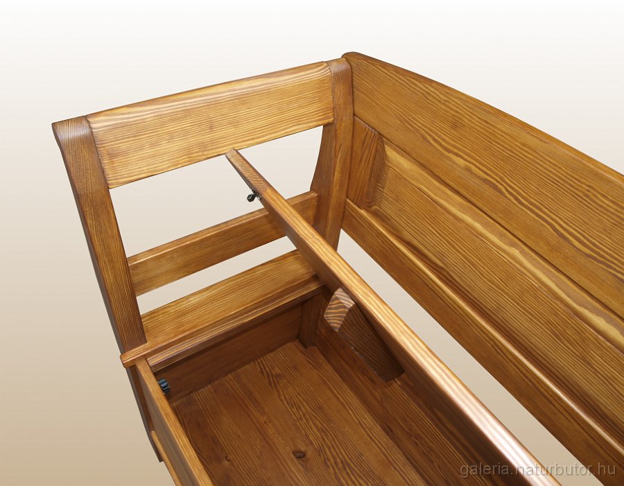 ladas-pad-nyitva-110611.jpg - L�d�s pad - nyitva (110611)