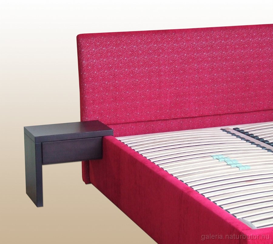 3MAX_fuggesztett_ejjeli.jpg - MAX �jjeli - konzol, 1fi�k