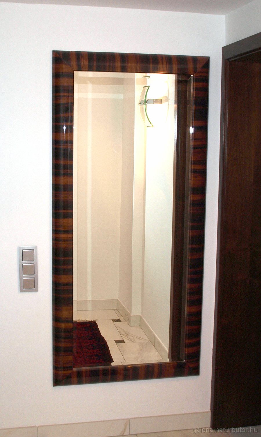 tukorkeret_E277-2015.jpg - T�k�rkeret (E277-2015)