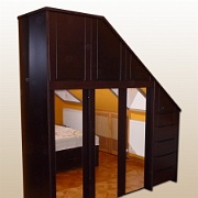 griff_egyedi_beepitett_szekreny