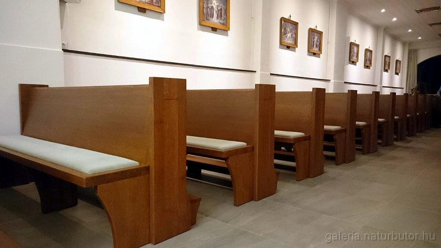 templomi_pad_gysz1701537.jpg - Templomi padok (gysz1701537)